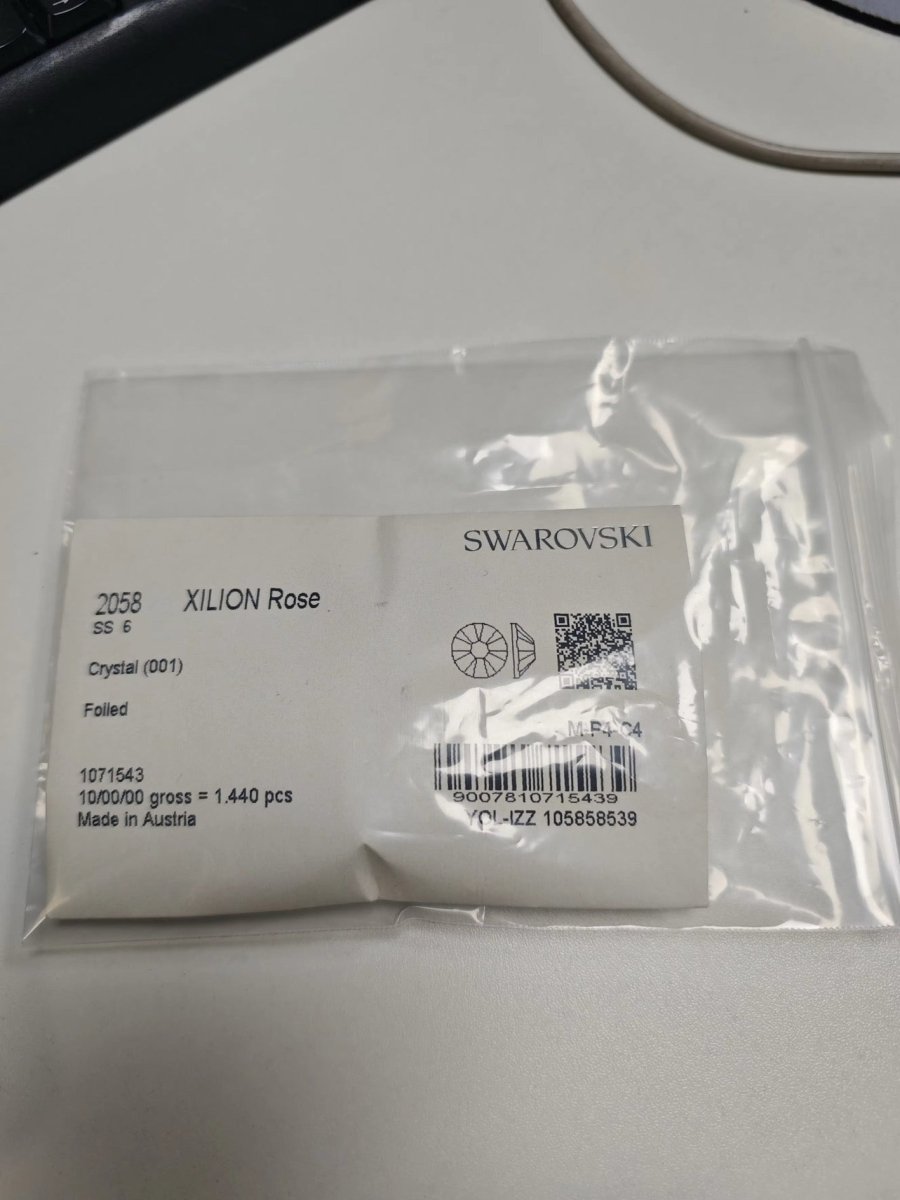 Swarovski Tooth Gems, 2mm Round